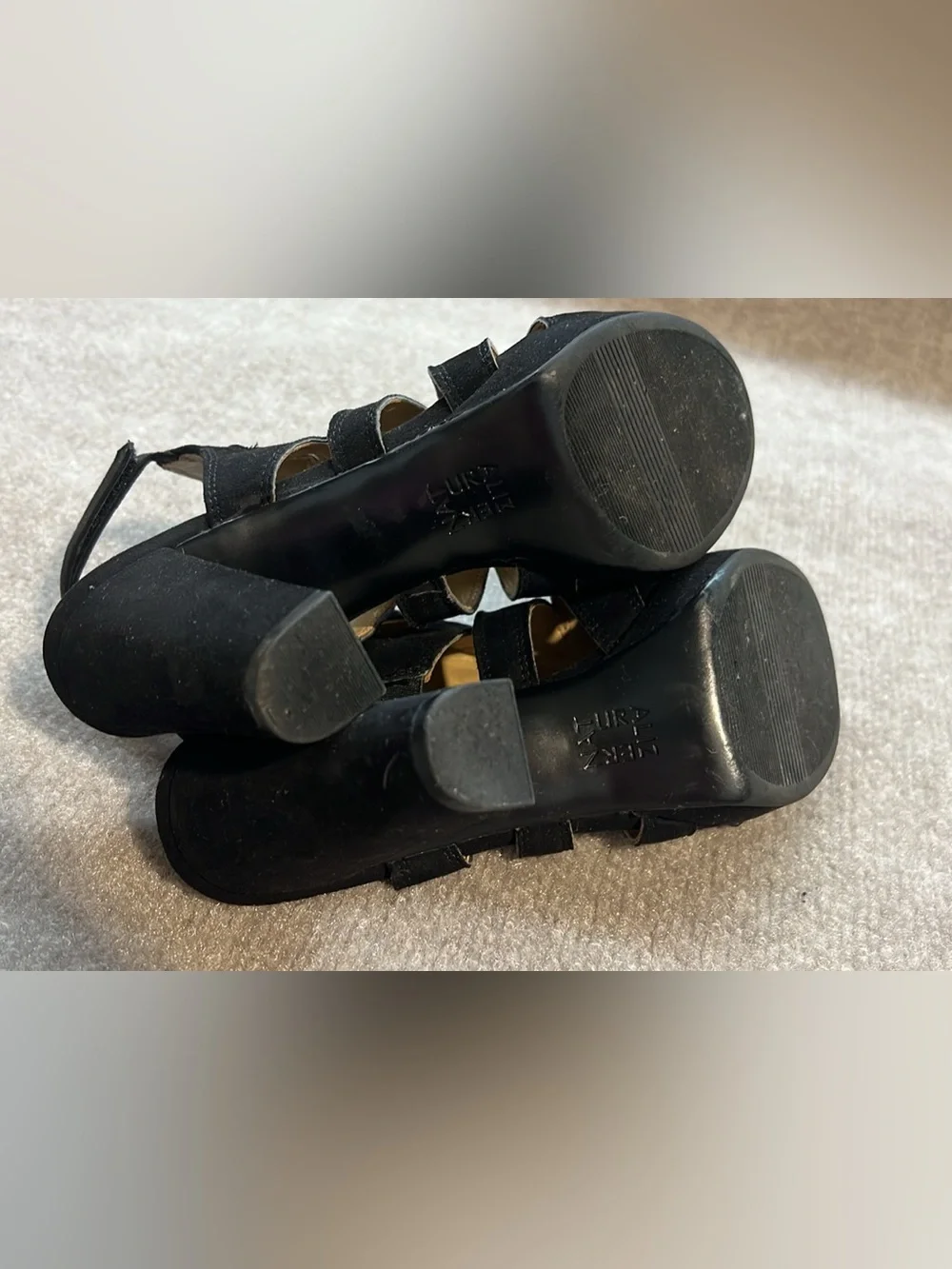 Naturalizer Etta Black Suede Open Toe Strappy Heels size 7.5